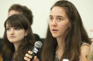 Înainte de alegeri, elevii cer guvernanţilor 10 reforme în învăţământ