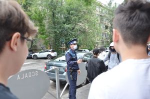 Social-democraţia - un fel de şaorma cu de toate