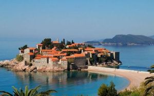 UE exclude Serbia şi Muntenegrul de pe lista ţărilor sigure pentru călătorit