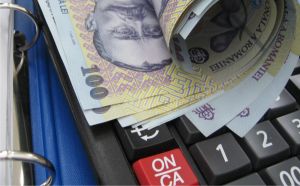 Finanţele lansează titluri de stat în euro.La ce dobândă vrea să se împrumute statul de la români