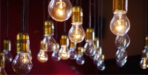 La ce folosesc furnizorilor de energie abonamentele zilnice pentru clienţi?