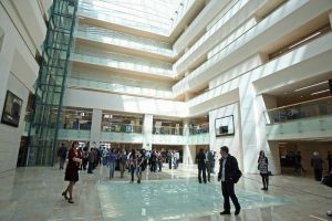 Accesul în Biblioteca Naţională a României se va face pe baza unui card