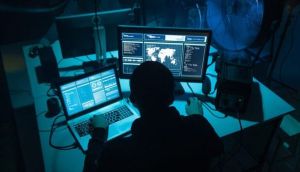 SUA oferă recompensă pentru prinderea a doi hackeri ucraineni