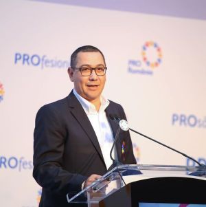 ''Nicuşor Dan a fost capturat de căpuşele de lângă PSD şi PNL''