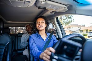 Şoferii de la Uber pot fi sancţionaţi dacă nu poartă mască