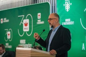 "O moţiune de cenzură nu e oportună, dar nu e nici o catastrofă"