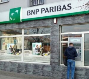 Băncile de retail din Franţa au un model învechit