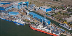 870 de navalişti români, disponibilizaţi de Damen