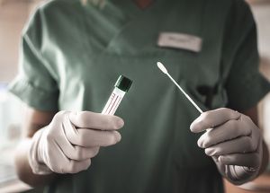 Ucraina a închis punctele de trecere spre Crimeea​ 