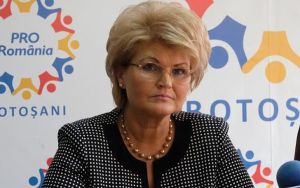 ''Toţi parlamentarii Pro România, absolut toţi, vom vota moţiunea de cenzură''