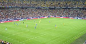 FIFA, preocupată de revenirea suporterilor pe stadioane