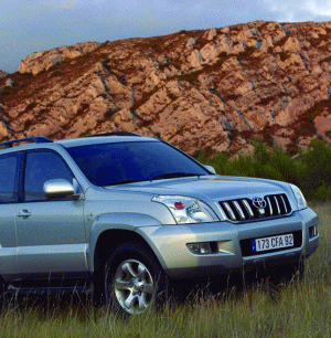 "Toyota" îngheaţă planurile de extindere