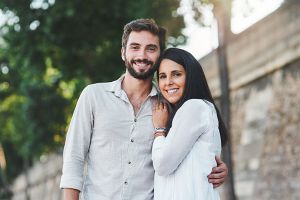 Un cuplu venit cu maşina de la Paris a votat la Zalău