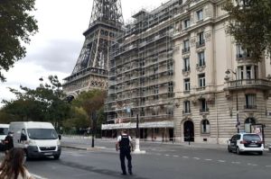 Franţa şi-a depăşit recordul zilnic de infectări cu aproape 17.000 de cazuri noi