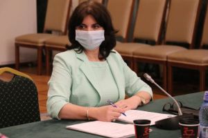 Anisie solicită anchetă, după ce a aflat de pe internet că mai mulţi elevi de la o şcoală au fost loviţi de o profesoară