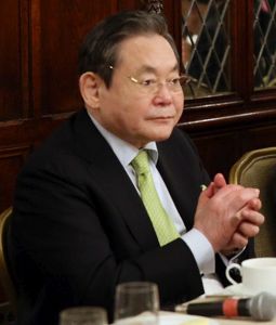 Lee Kun-Hee (Sursa foto: Wikipedia)