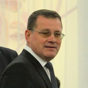 "Guvernul şi premierul au acceptat ca 7,25 de miliarde de euro să fie destinaţi agriculturii"