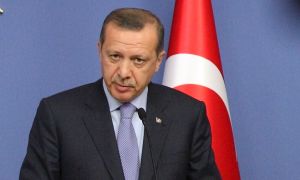 Erdogan îndeamnă turcii să boicoteze produsele franţuzeşti