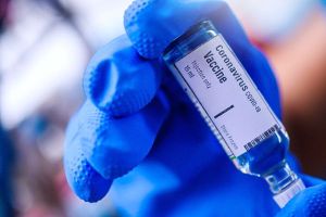 Rusia cere OMS să-i înregistreze accelerat şi precalifice vaccinul împotriva covid-19