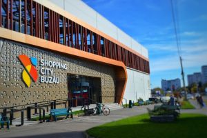 Shopping City Buzău a finalizat procesul de extindere şi modernizare a centrului comercial