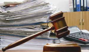 Parchetul General a clasat dosarul de spălare de bani în care erau vizaţi compania omului de afaceri Costel Comana şi actualul ministru al Justiţiei, Cătălin Predoiu