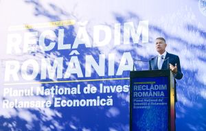 "Comparaţia cu trimestrul ll al acestui an ne arată că economia îşi revine"