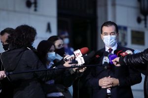 Orban participă la o şedinţă de urgenţă la Ministerul Sănătăţii