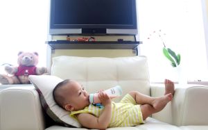 Ce beneficii are laptele praf şi cum contribuie la dezvoltarea optimă a sugarului?