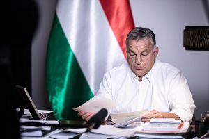 ''Ungaria s-a opus prin veto bugetului UE din cauza şantajului privind migraţia''
