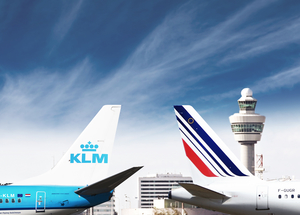 Air France KLM menţine zborurile din Bucureşti către Amsterdam şi Paris, în această iarnă