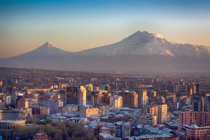 Protest la Erevan împotriva premierului Nikol Pashinyan