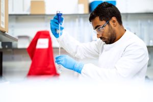 Legea care aduce reglementări privind produsele biocide, promulgată
