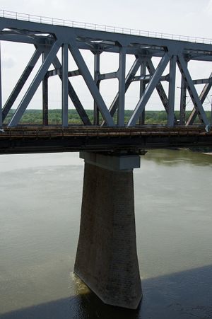 "Au fost depuse patru oferte pentru execuţia lucrărilor de reabilitare a Podului de la Cernavodă"