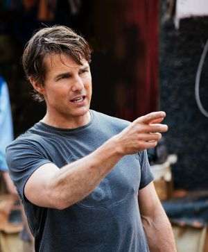 Rusia vrea să-l împiedice pe Tom Cruise să devină primul actor care joacă în spaţiu