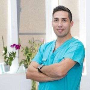 Coordonatorul campaniei naţionale de vaccinare, Valeriu Gheorghiţă, va face mâine vaccinul anti-Covid-19