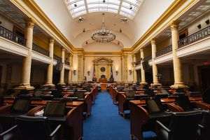 Congresmanii, controlaţi la intrarea în Capitoliu în urma incidentelor de săptămâna trecută