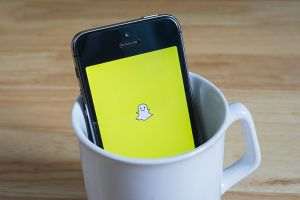Snapchat a blocat permanent contul lui Trump