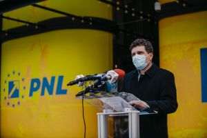 "Avem 300 - 350 de puncte de vaccinare care sunt gata să fie date în lucru"