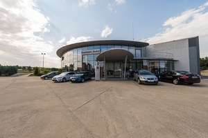 AUTO DRIVE CENTER şi-a cerut insolvenţa