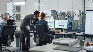 Bosch câştigă comenzi în valoare de miliarde de euro pentru computerele auto