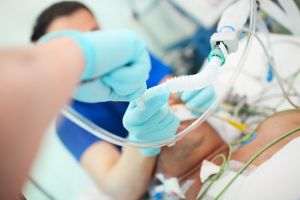 O nouă terapie, cu flux mare de oxigen, folosită pentru cei infectaţi cu covid la Timişoara