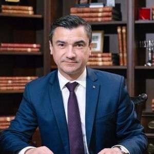 ''Am dorinţa ca acest proces să fie cât mai scurt şi rog instanţa să soluţioneze acest dosar cu celeritate''