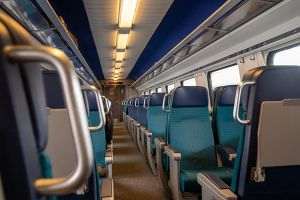 CFR Călători a decis suplimentarea capacităţii trenurilor care se întorc din destinaţiile de vacanţe