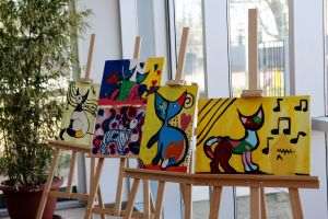 Ministrul Culturii intenţionează să aloce anual 2 milioane de lei pentru achiziţia de artă contemporană