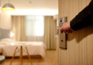 METROPOLITAN a cerut insolvenţa societăţii DANUBIUS TRAVEL