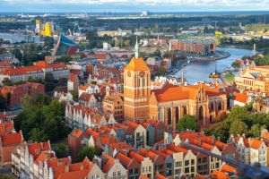 Reguli mai stricte în Polonia privind purtarea măştilor şi punctele de trecere a frontierei