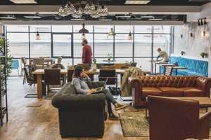 De trei ori mai multe solicitări pentru birouri în spaţiile de coworking în 2021 faţă de finalul anului trecut