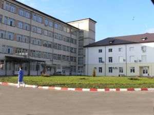 "Situaţia camerelor hiperbare a fost prezentată eronat opiniei publice de către domnul doctor Arafat"