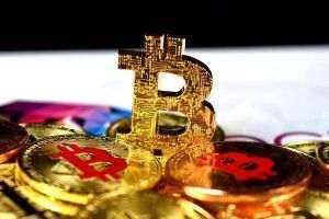 Bitcoin a atins ieri cel mai redus nivel din ultimele 20 de zile