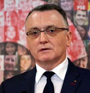 "Nu e niciun scandal între mine şi Voiculescu, e doar o discuţie bazată pe argumente"